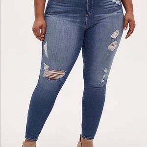 Torrid skinny jeans